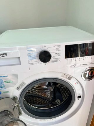 Lavadora y Secadora Beko 8kg Carga Frontal
