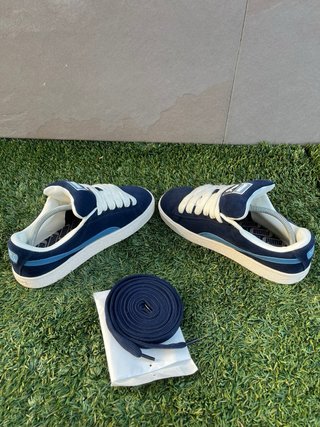 Zapatillas Puma Suede XL Azul Marino y Blanco