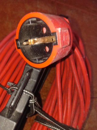Cable alargador rojo