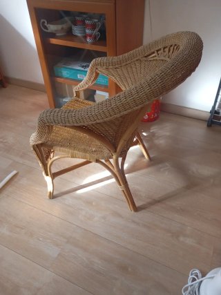 Sillón de mimbre