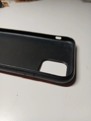 Funda iPhone 11 BAPE Roja Camuflaje Tiburón