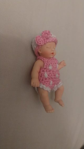 Vestimenta, Ropita para bebé Zuru