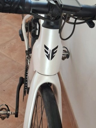Bici electrica Berria Belador Carbono 07/2025