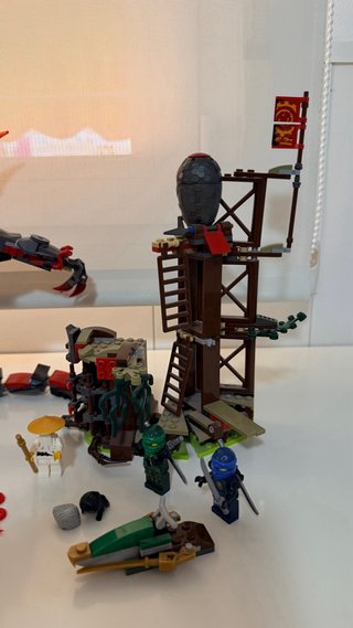 Lego Ninjago 70626 y 70621