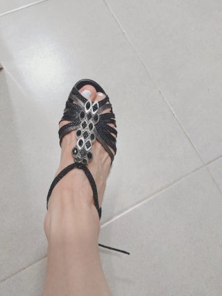 Sandalias Sitges Tiras Pedrería Negro/Plata