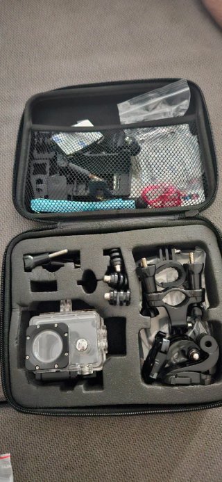 Cámara Deportiva HD 1080P con Funda