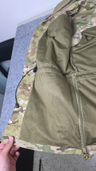 Chaqueta Multicam Táctica