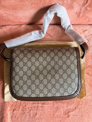Elegante bolso de mano