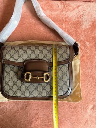 Elegante bolso de mano