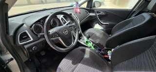 Opel Astra 2014