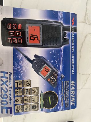 Radio VHF Marina Standard Horizon HX290E Flotante