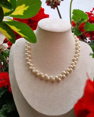 Collar perlas zigzag