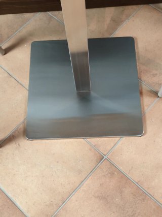 Mesa alta acero pulido y 2 taburetes