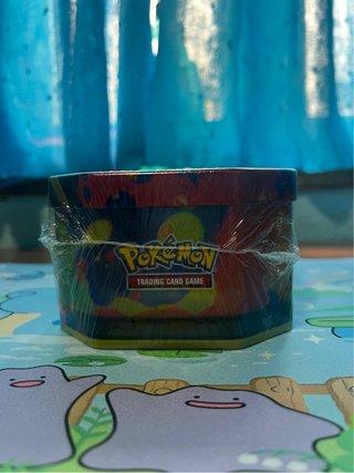 Lata Pokémon Mega Charizard Y | Sellada | Español