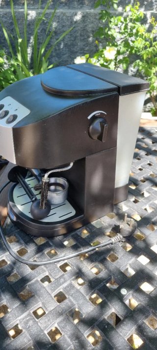 Cafetera Espresso NEO