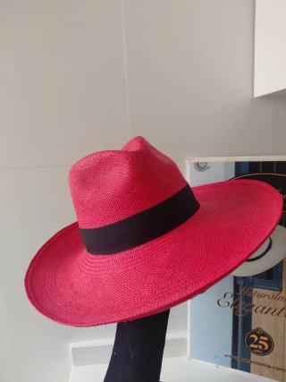 Sombrero Panamá auténtico talla M rojo