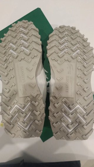 Lacoste Elite Active 223