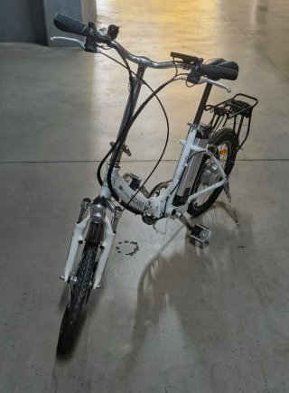 Bicicleta Eléctrica plegable Tucano Blanca