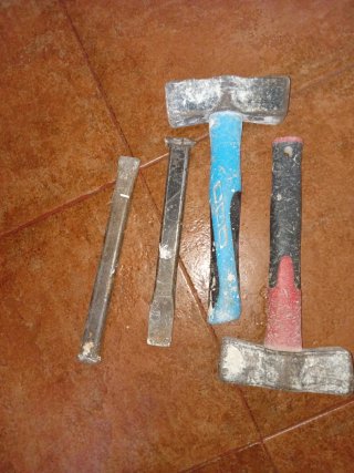 Martillos y Cortafrios