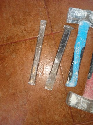 Martillos y Cortafrios