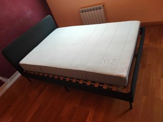 Cama Ikea Slattum 140cm + Colchón Vesteroy 135cm
