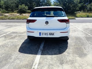 Volkswagen Golf 2021