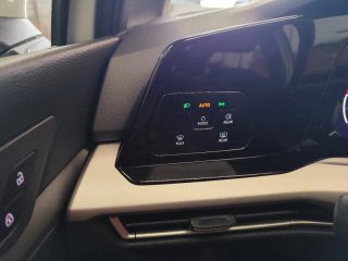 Volkswagen Golf 2021
