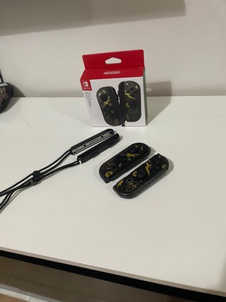 Mandos Nintendo Switch Pikachu