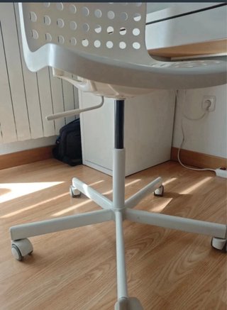 Escritorio blanco Ikea