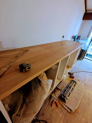 Ebanista y montador de muebles
