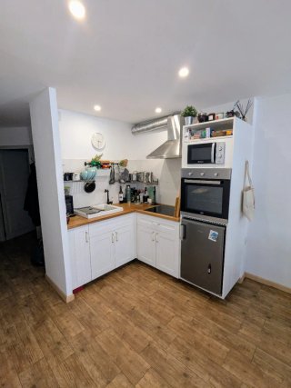 Ebanista y montador de muebles