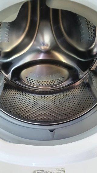 Lavadora-Secadora Indesit 7kg/5kg 1600 RPM