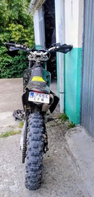 Moto Gas Gas Enduro/Motocross Negra