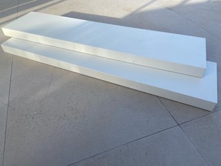Baldas blancas Ikea Lack