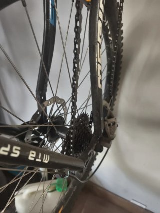 Bicicleta Merida Montaña Suspensión