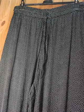 Pantalón Zara Estampado Lunares