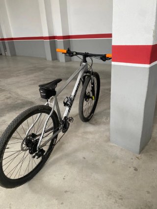 Bicicleta Megamo Gris