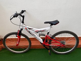 Bicicleta Cadete Activ trak
