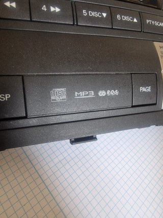 Radio CD Mitsubishi Montero 3.2 DID