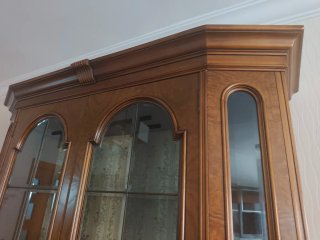Vitrina Clásica Salón/Comedor Madera y Cristal