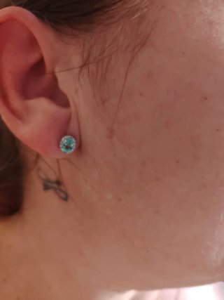 Pendientes de Esmeralda con pavé de topacio.