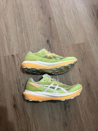 Asics Fujispeed 4 T43.5 Zapatillas trail running