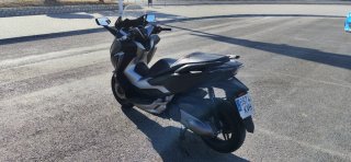 Honda Forza 300 Maxi Scooter Negra/Gris