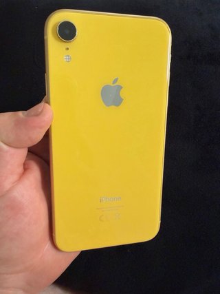 iPhone XR 128GB Dorado Batería 74%