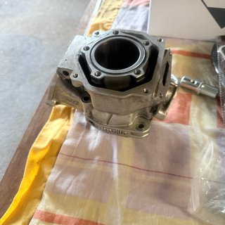 Cilindro 220H Aprilia RS 125 2T gripado