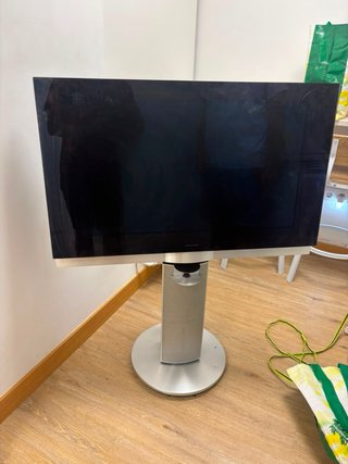 TV Bang & Olufsen 32 Plata