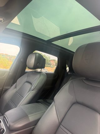 Porsche Cayenne 2022