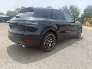 Porsche Cayenne 2022