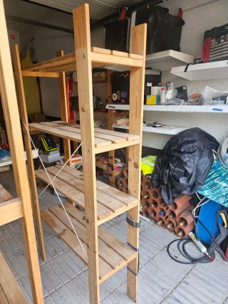 Estanterías de madera