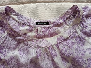 Blusa Morada y Blanca Manga Larga